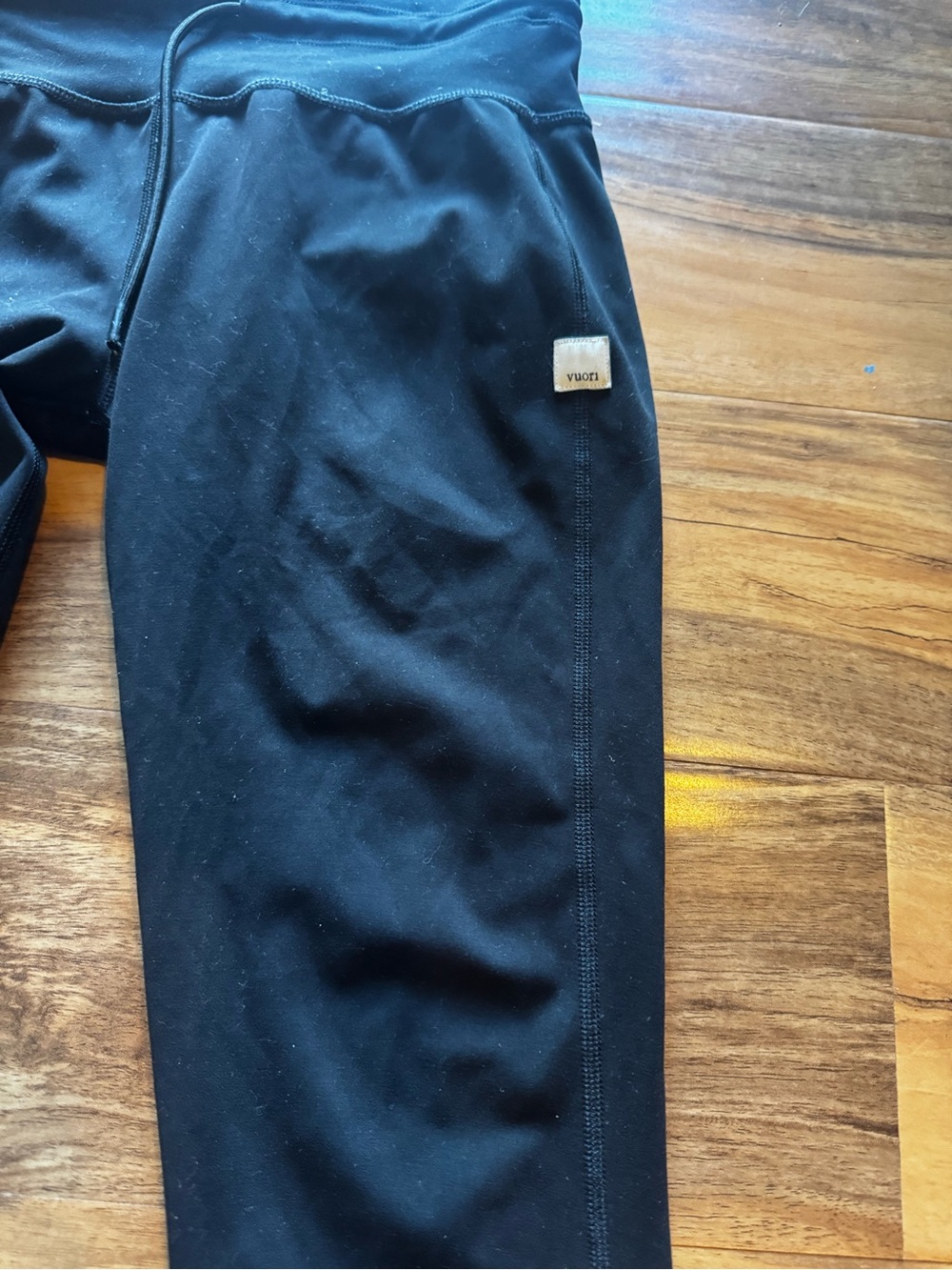 Vuori Black Women's Track Joggers - Picture 2 of 4